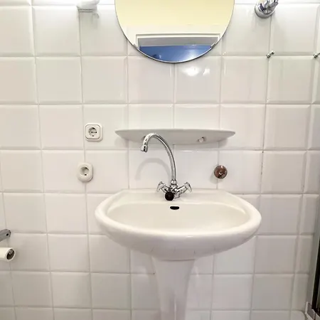 Voor Persoon In Marx 33-18 Bunkenburg